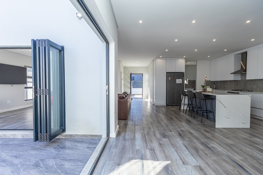 3 Bedroom Property for Sale in Sandown Western Cape